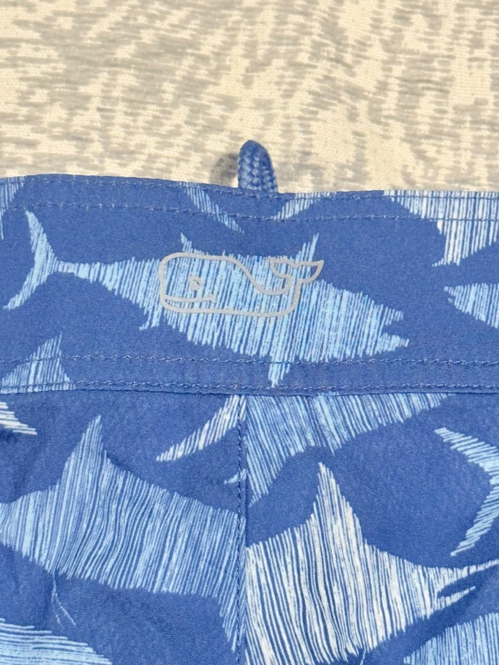 Vineyard Vines Ocean Fish Shark Board Shorts 30 S
